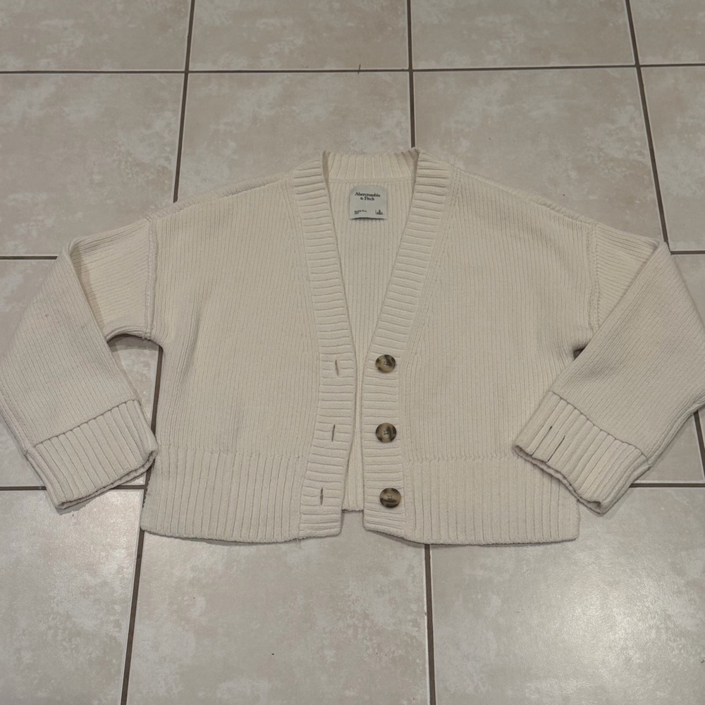 Abercrombie & Fitch Cream Chunky Button Cardigan - Picture 5 of 5
